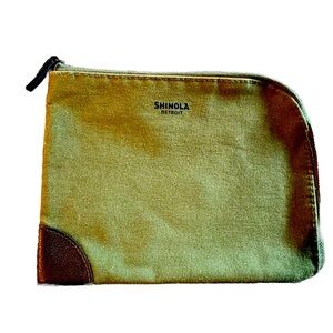 SHINOLA DETROIT American Airlines Flagship Toiletry Bag